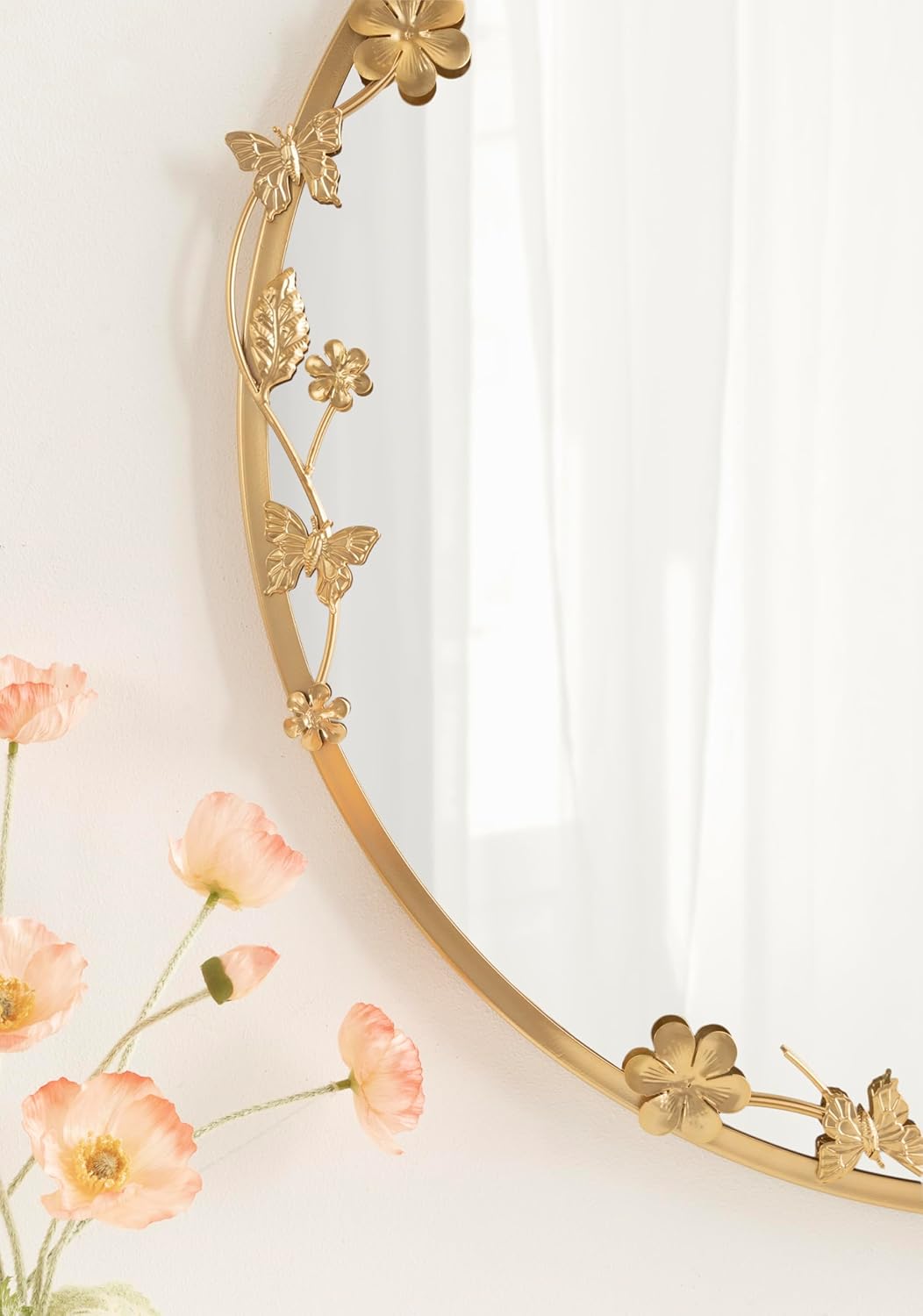 Kate and Laurel Rosella Modern Ornate Round Wall Mirror, 26 Inch Diameter, Gold, Circle Mirror with Floral Detailing for Use as Bathroom Mirror for Over Sink or Cute Nursery Mirror Decor
