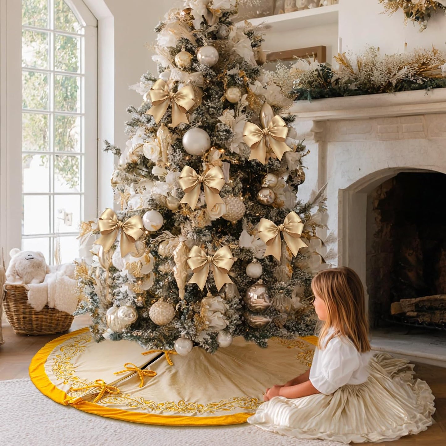 Luxury Velvet Christmas Tree Skirt 48 Inch Gold Victoria Embroidery Vintage Sparking Holly Tree Skirt for Holiday Party Rustic Xmas Decorations Home(White)