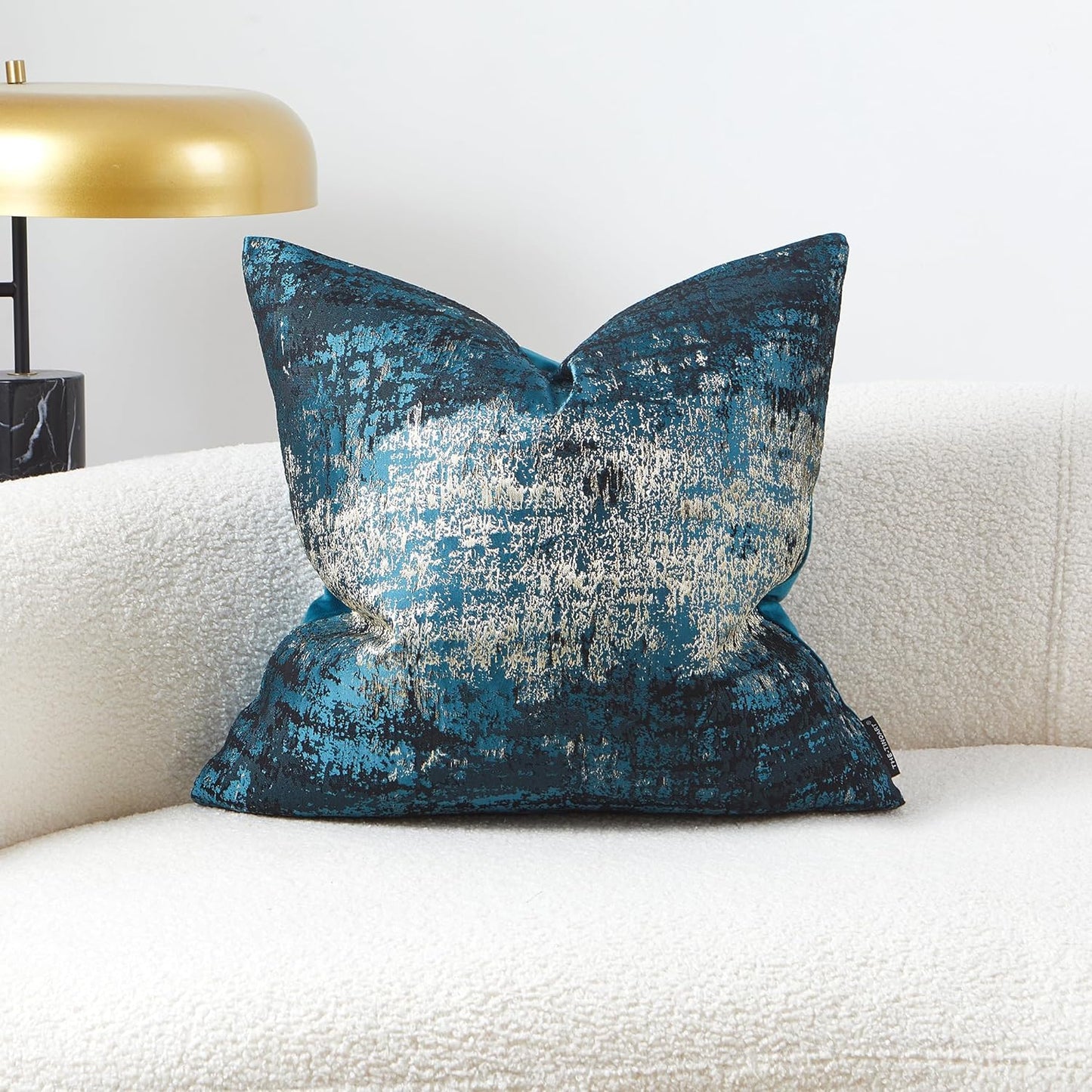 THE-TINOART Teal & Gold Embroidered Jacquard Pillow Cover 20x20 Inches - Luxury Reversible Decorative Throw Pillow Cover with Gold Thread & Velvet Backing, Elegant Holiday Home Decor