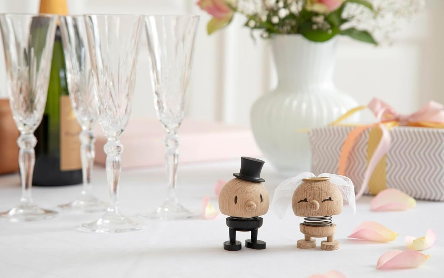 Hoptimist Bride Raw Oak, Wood, Home Decor Ornament - Scandinavian Design, Wood W/Metal Spring, Small - Creates Cheerful Movement