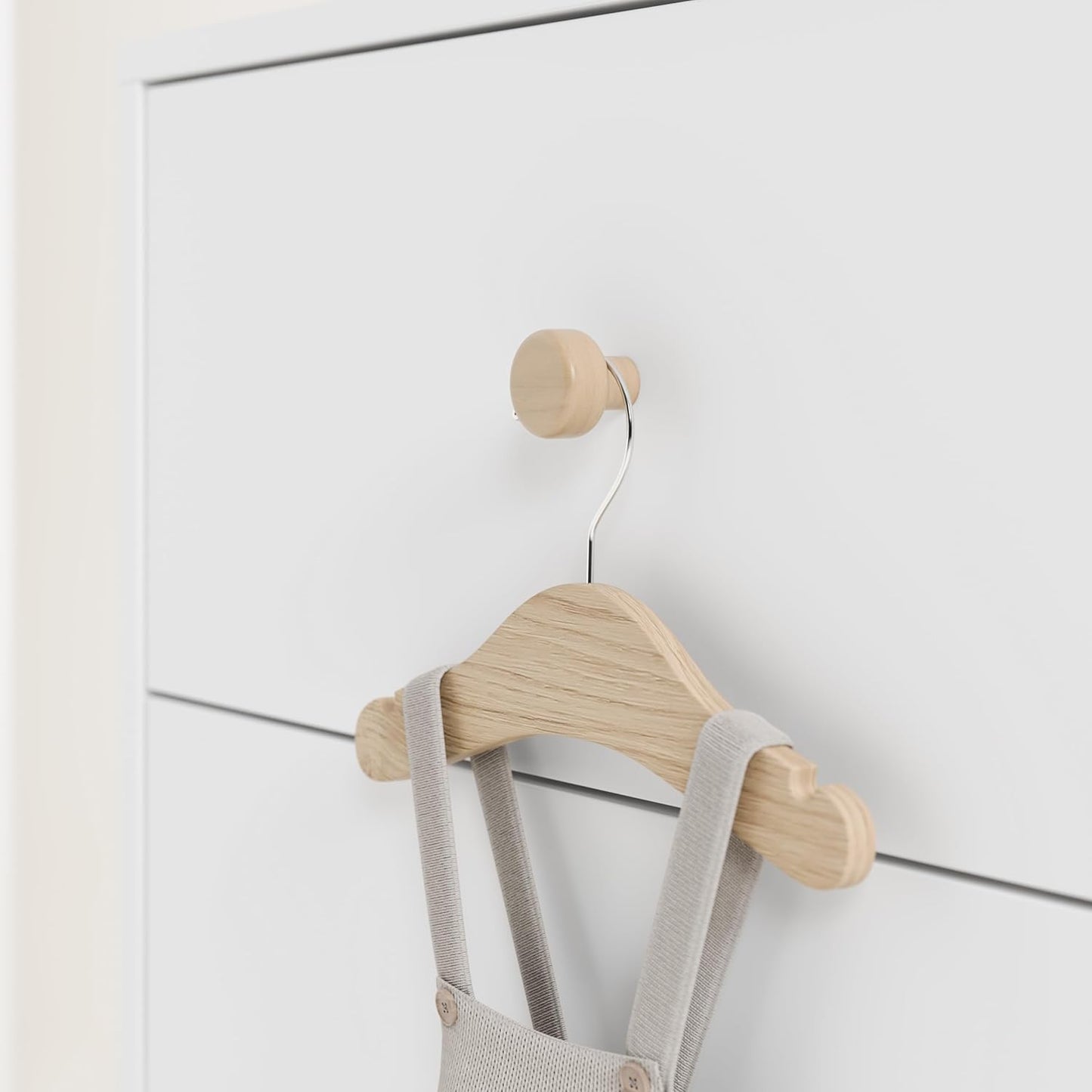 Storkcraft California 6-Drawer Double Dresser (White with Driftwood) - GREENGUARD Gold Certified, Interlocking Drawer System, Dresser Drawer Organizer for Kids Bedroom