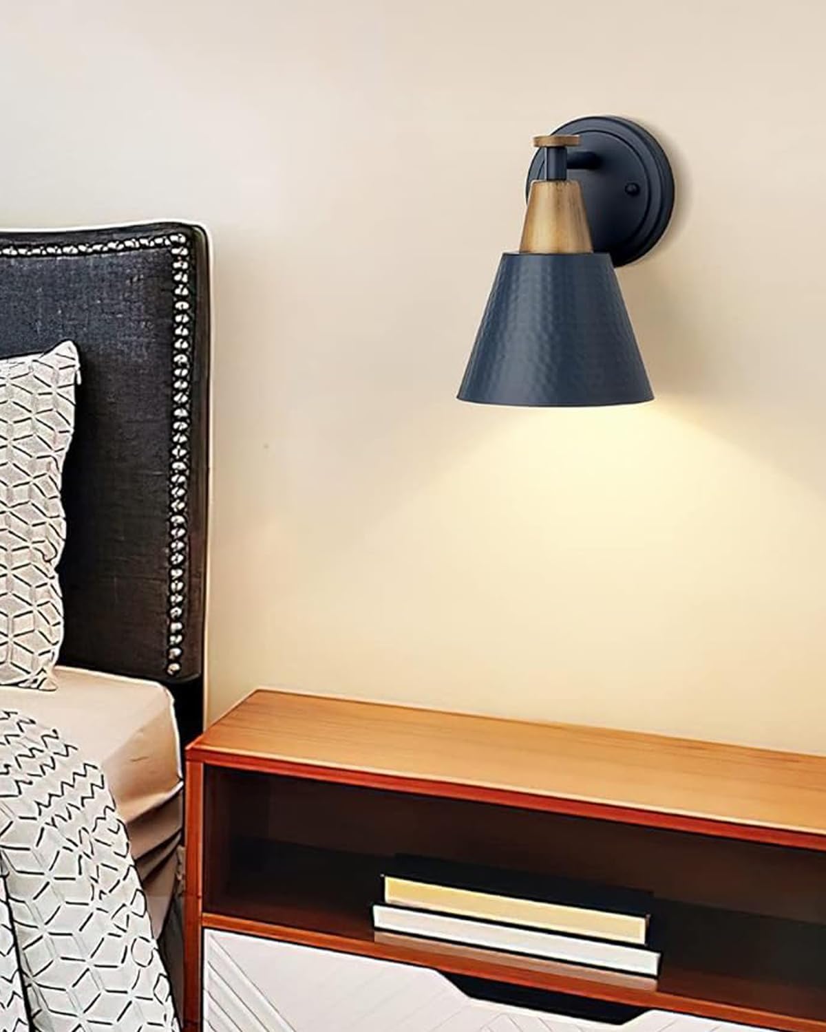 FEMILA 1-Light Wall Sconces, Modern Sconces Wall Lighting with Hammered Metal Shade, Bathroom Vanity Light Fixtures Wall Lamp for Mirror Bedroom, Dark Blue,4FG59B Blue