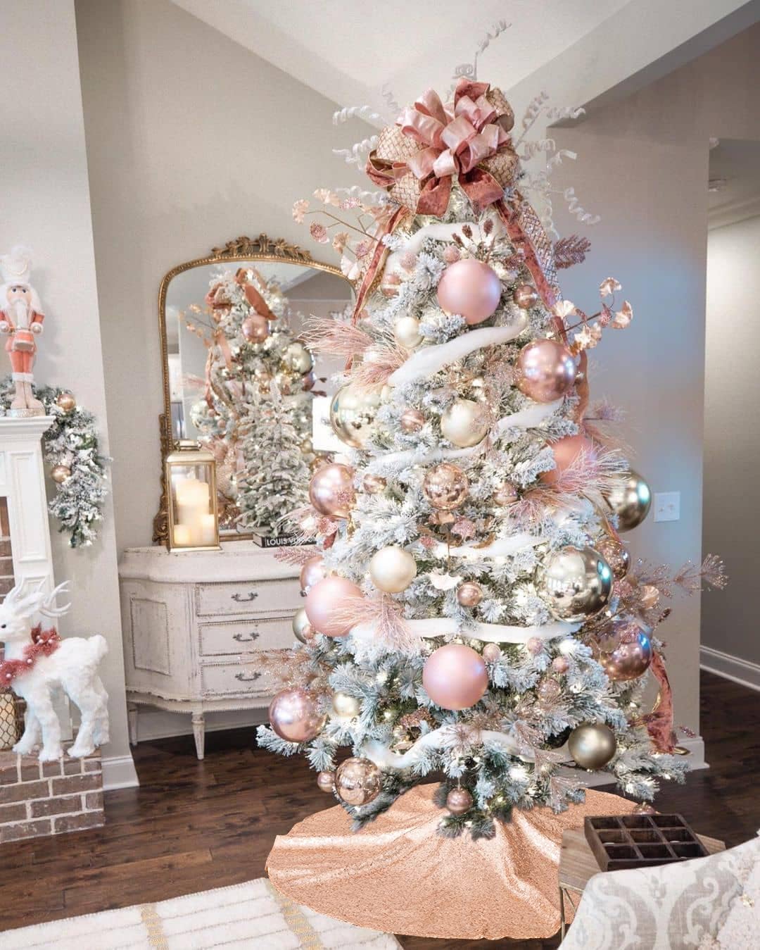 Tree Skirt 48 Inch Sequin Rose Gold Tree Skirt Christmas Decorations