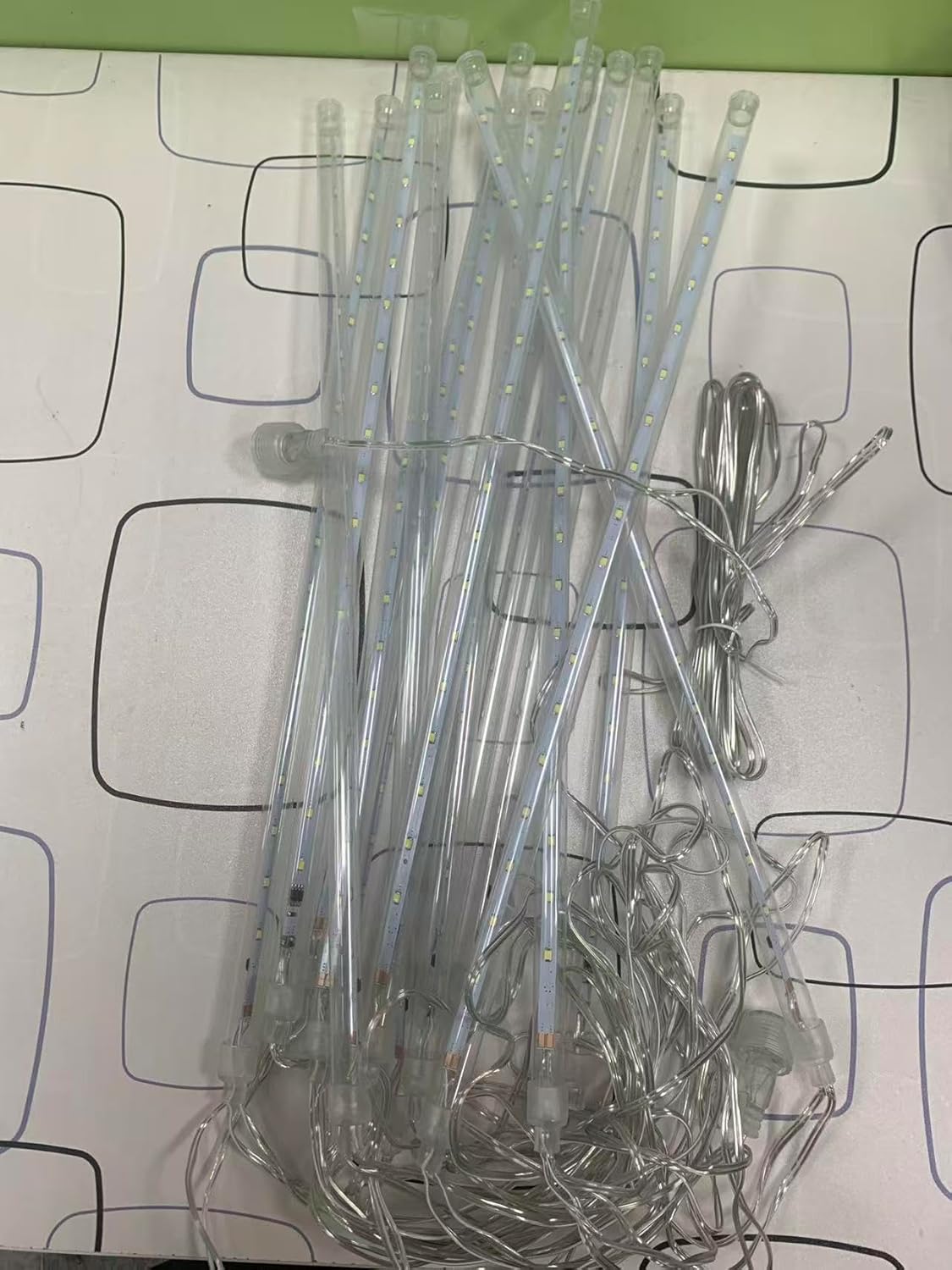 PEMOTech Christmas Lights Outdoor, [Timing Function] 24tubes 30cm 576 Led Meteor Shower Lights, Waterproof Christmas Decorations Icicle Light for ChristmasTrees Halloween Party, Ul Plug,Warm White