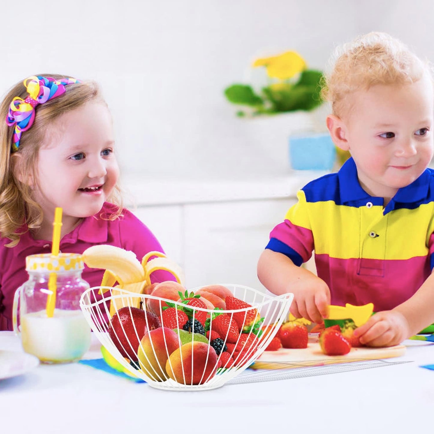 Metal Wire Fruit Basket, White Fruit Bowl for Kitchen Counter, Fruit Holder Stand Storage Baskets for Countertop, Home Decor, Table Centerpieces, Vegetable Bowls for Fruits, Veggies, Snacks (White)