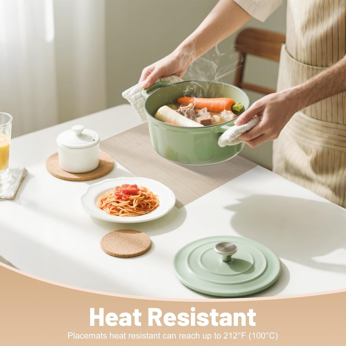 Placemats Set of 12，Non-Slip PVC Weave Table Mats Easy to Clean，Heat Resistant Place Mats for Kitchen Dining Table Decoration Indoor Outdoor，Beige White