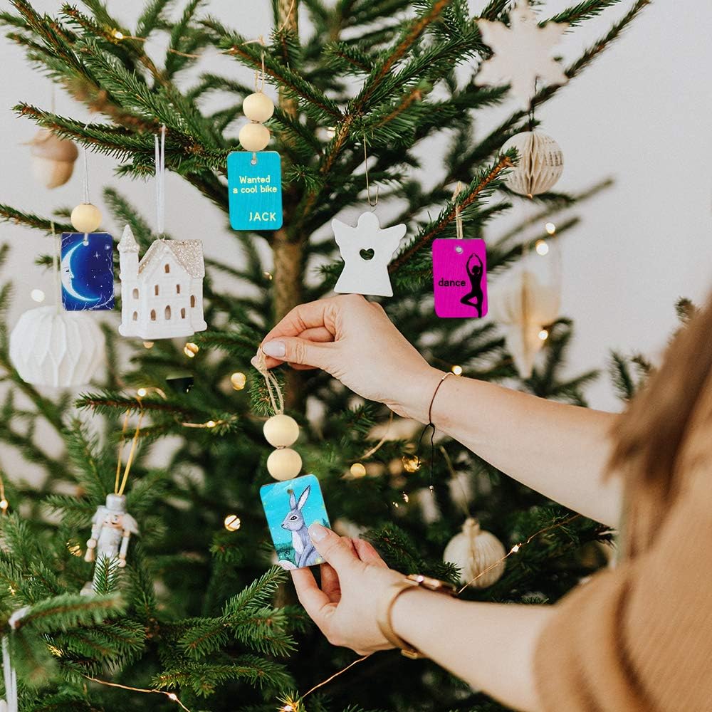 Luckforest 50 Pcs Rectangle Wooden Tags with Holes & 50 Pcs DIY Wooden Craft Beads & 28 Ft Jute Rope - Unfinished Craft Wood Wedding Birthday Party Decoration