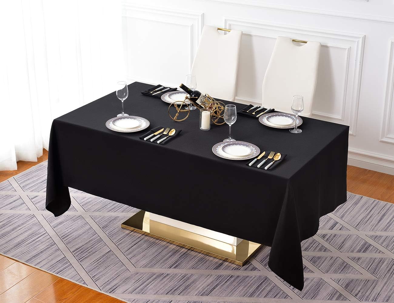 Surmente Black Tablecloth 60 x 120-inch Rectangular Polyester Table Cloth for Weddings, Banquets, or Restaurants