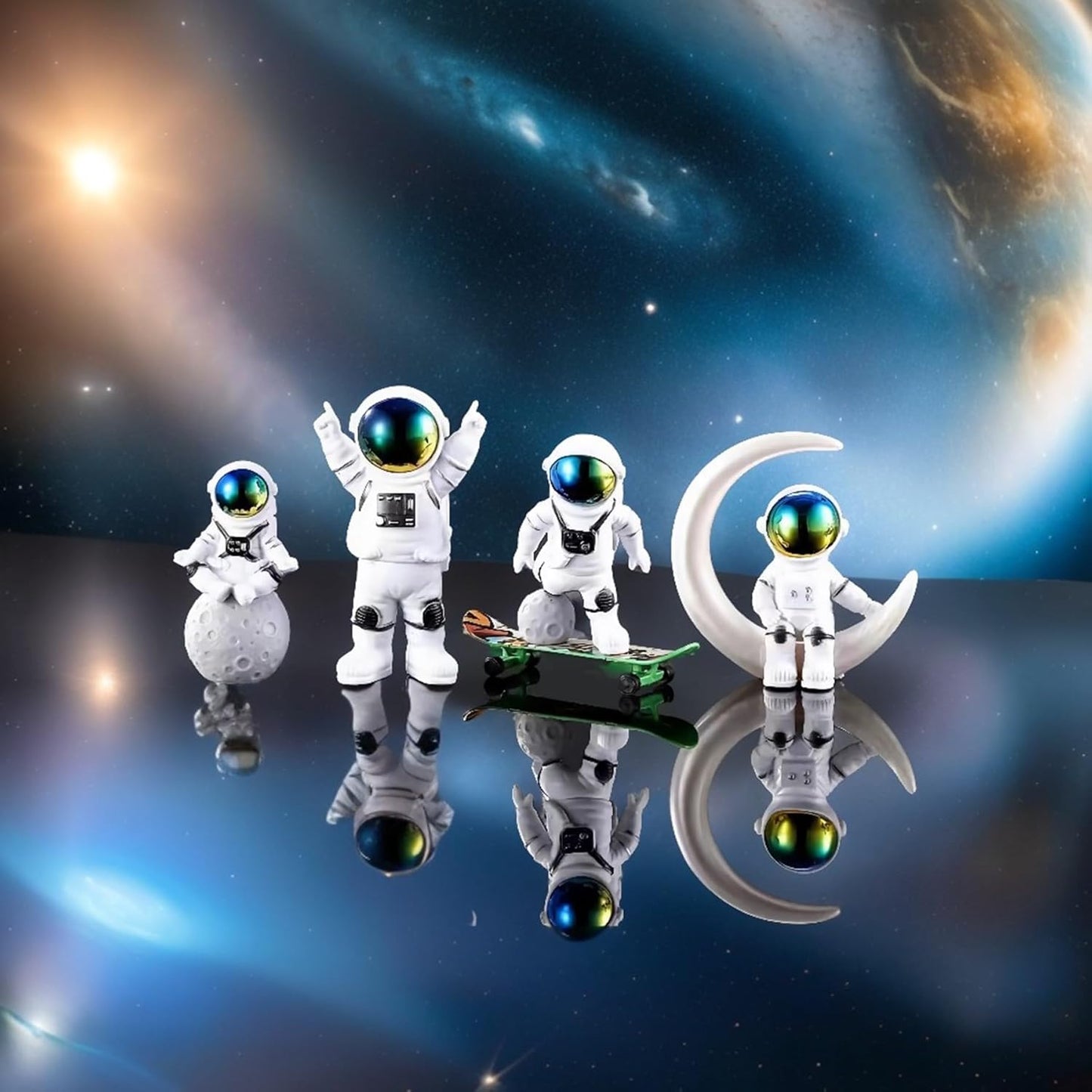 Gradient Astronaut Statues Set of 4, Spaceman Figurines Space Theme Party Nursery Home Office Decor