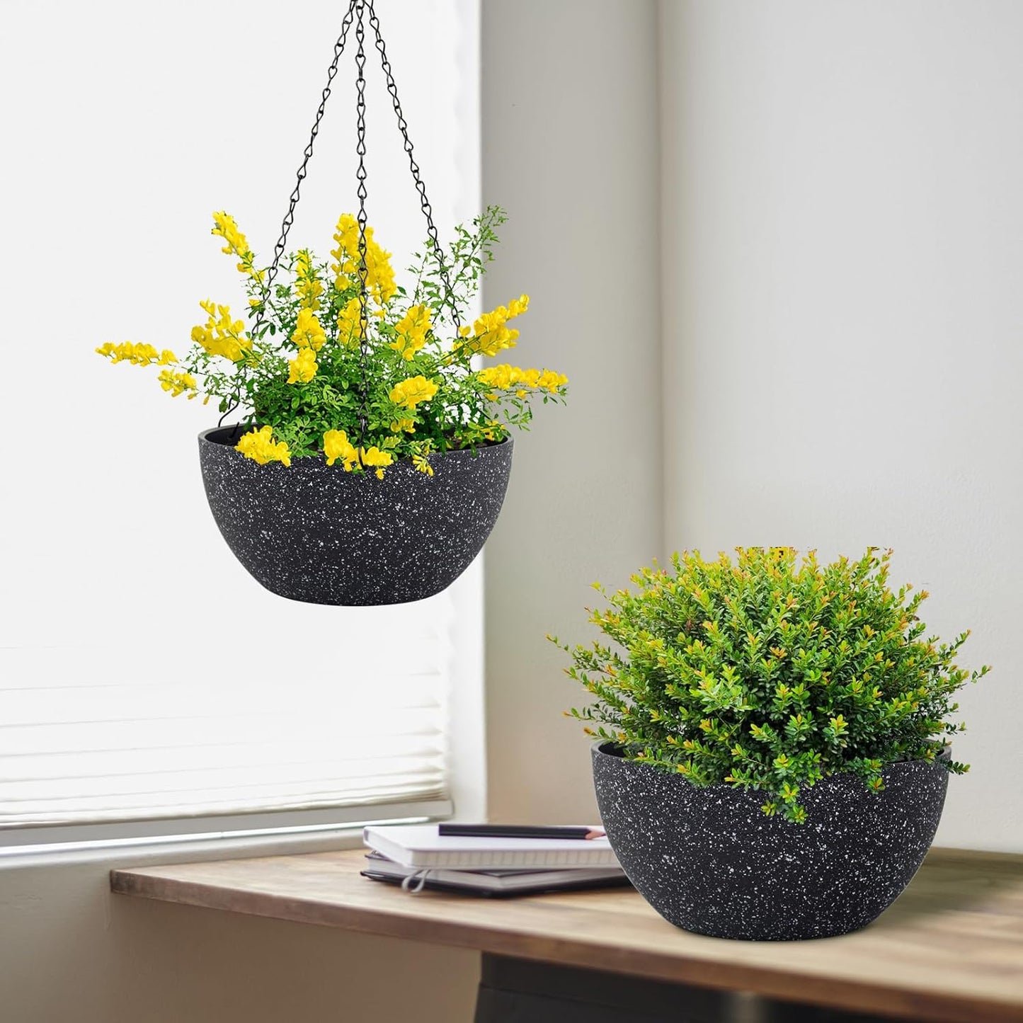 10 inch Hanging Planters for Indoor Outdoor Plants, 2 Pack Hanging Flower Plant Pots with Drainage Holes and Chain for Garden Porch, Plastic Hanging Baskets for House Plants, Speckled Black