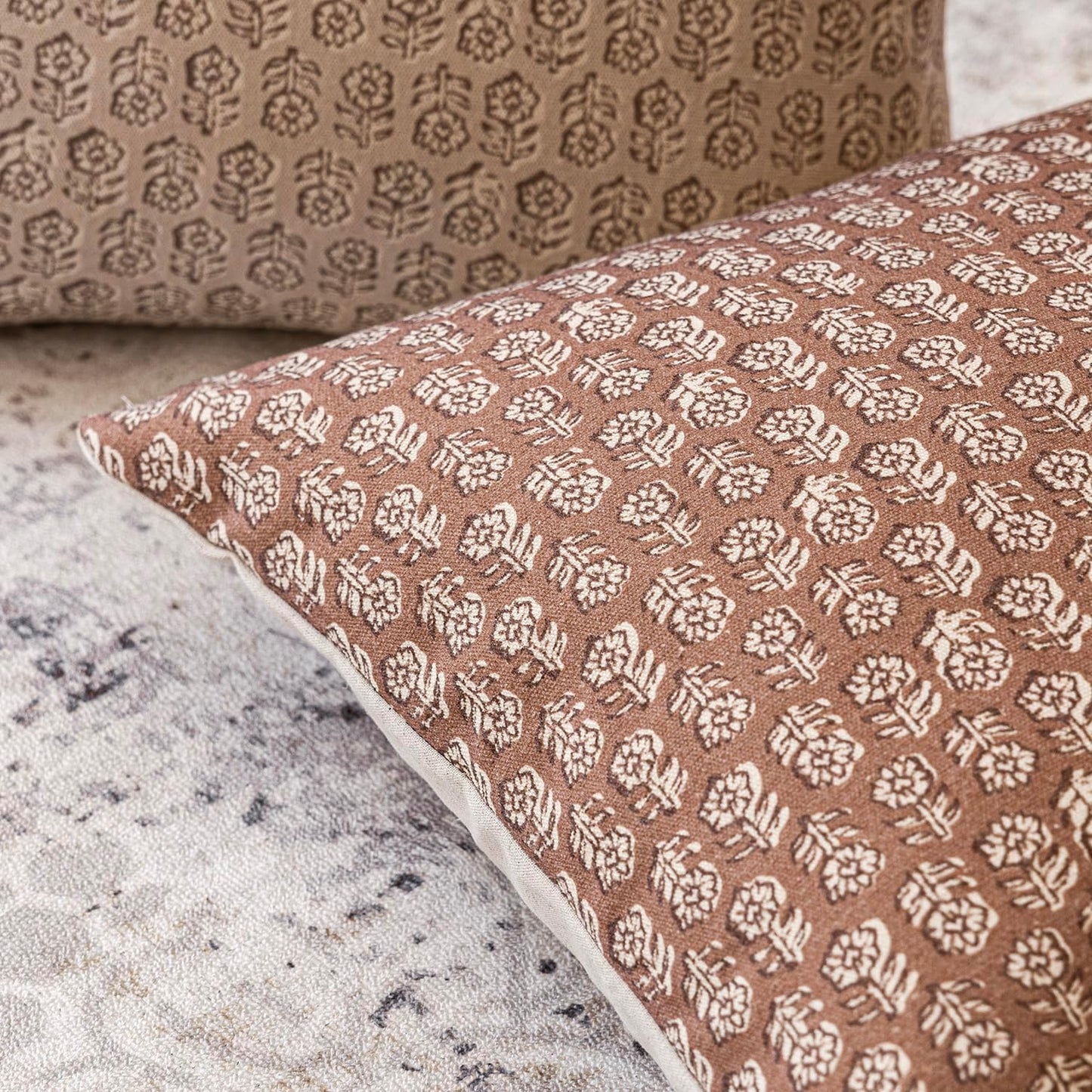 Foindtower Set of 2 Decorative Vintage Floral Print Throw Pillow Covers Neutral Farmhouse Cushion Covers Boho Home Decor for Sofa Couch Chair Bedroom Living Room Outdoor,22×22 Inch,Light Orange Brown