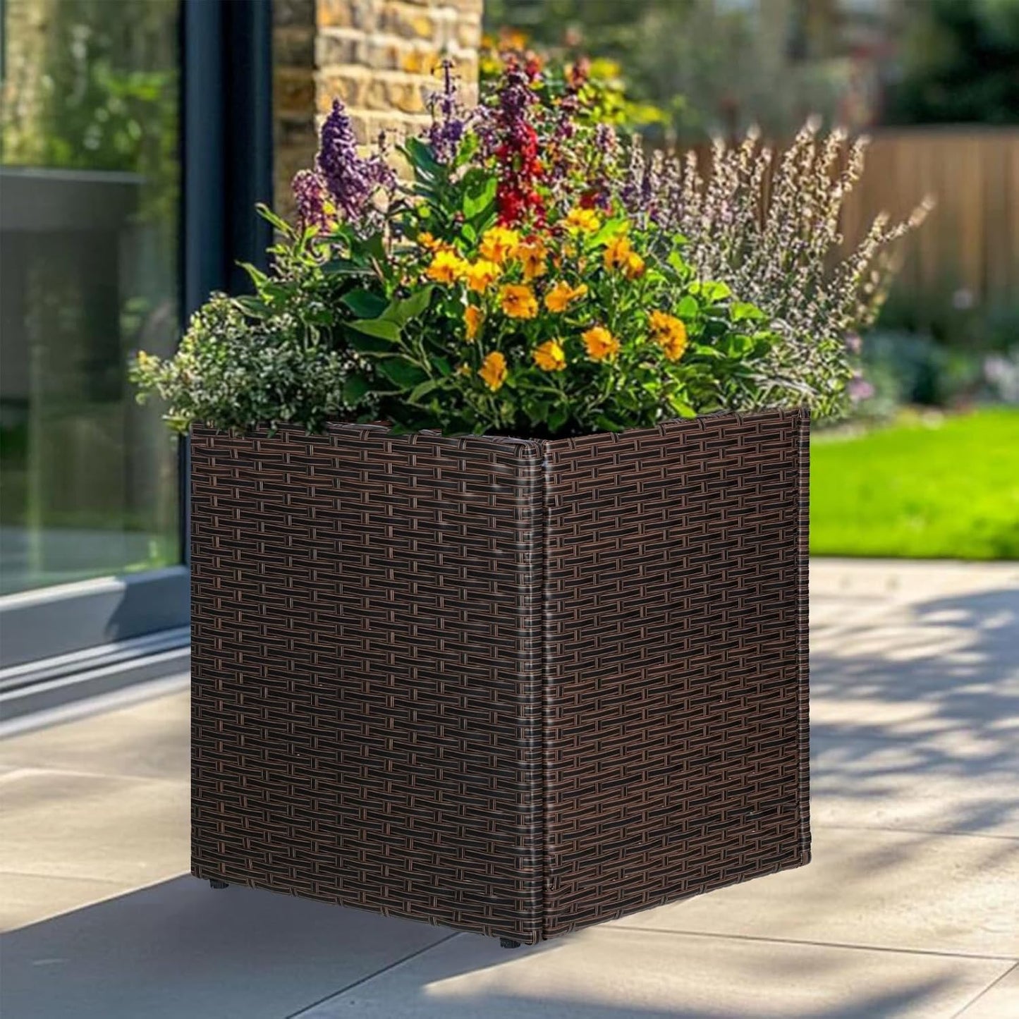 LEWIS&WAYNE Large Square Planter Box Handmade Wicker Tall Planters for Outdoor Plants with Removable Liners Modern Planter for Indoor Outdoor Garden Patio Front Porch - Brown, 17''x17''x18''