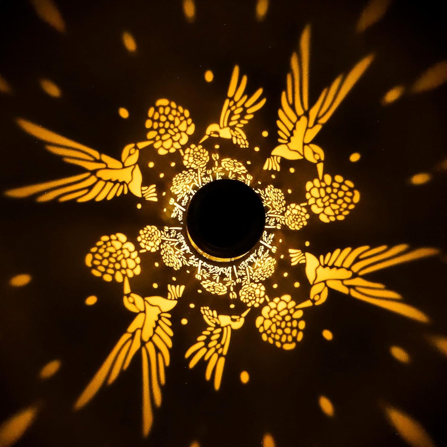 Brizled Hummingbird Solar Lanterns Outdoor, Decorative Mothers Day Gifts for Women Mom Grandma, Waterproof Hanging Solar Lights LED Lanterns for Garden Patio Courtyard Path Tabletop Porch Balcony Decr