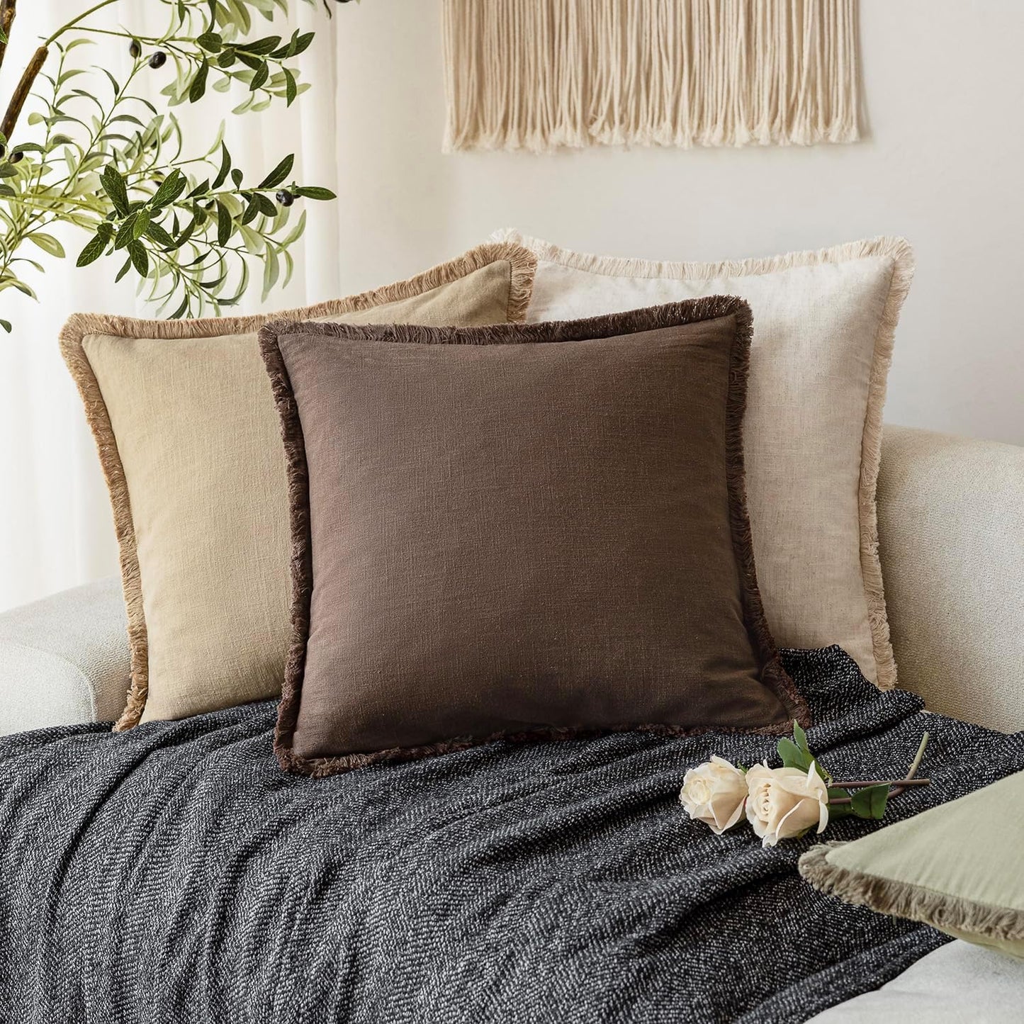 Foindtower Set of 2 Decorative Linen Fringe Throw Pillow Covers Boho Farmhouse Cushion Cover with Tassels Soft Accent Pillowcase for Couch Sofa Bed Living Room Home Decor,18×18 Inch,Reddish Brown