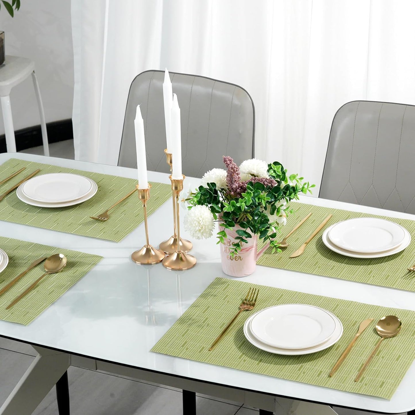 Placemats Set of 8，Non-Slip PVC Weave Table Mats Easy to Clean，Heat Resistant Place Mats for Kitchen Dining Table Decoration Indoor Outdoor，Pea Green