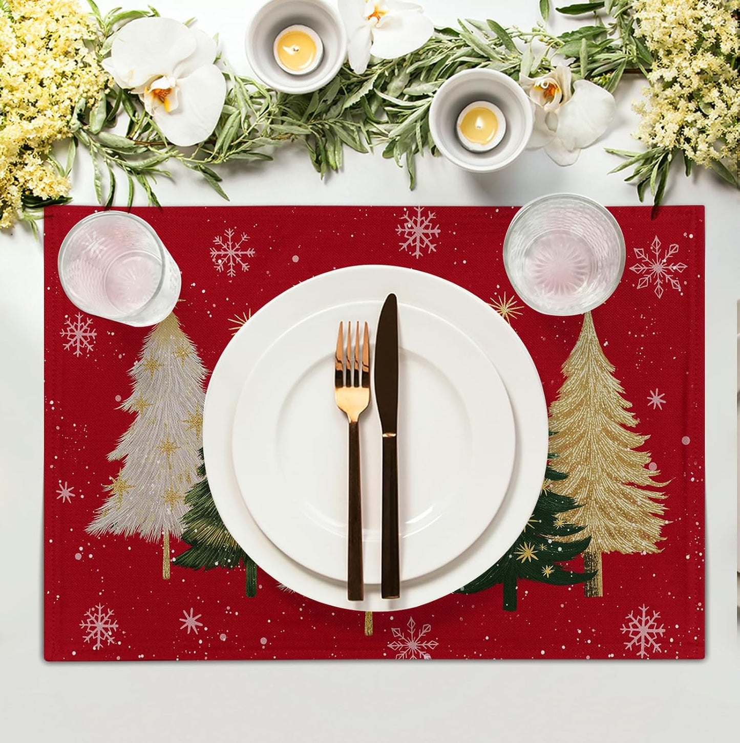 Red Christmas Tree Placemats Set of 4, 12x18 Inch Xmas Trees Snowflakes Winter Holiday Place Mats Seasonal Washable Linen Table Mat for Indoor Outdoor Kitchen Dining Party Decor