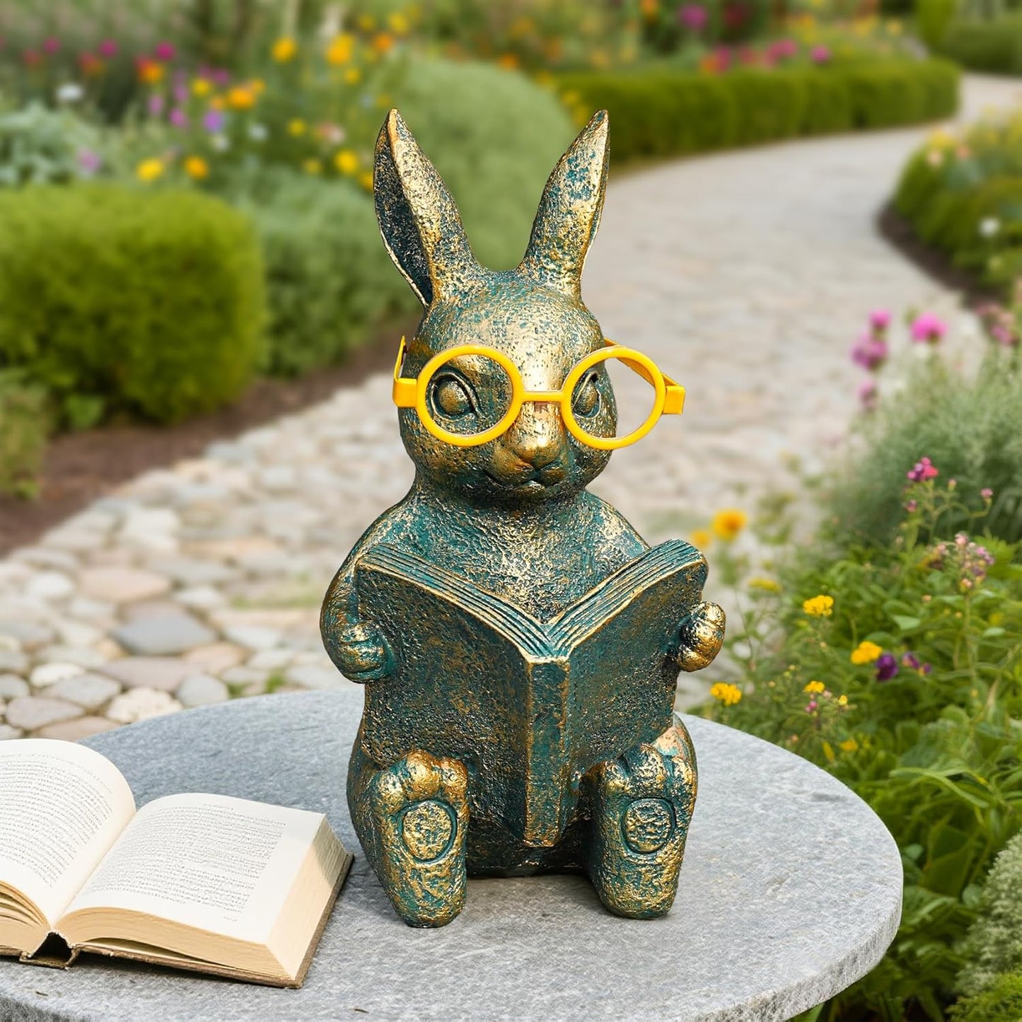 Solar Garden Decor, Adorable Rabbit Statue with Solar-Powered Glasses, Outdoor Decoration Lights for Patio, Yard & Balcony, for Kids, Mom & Grandma