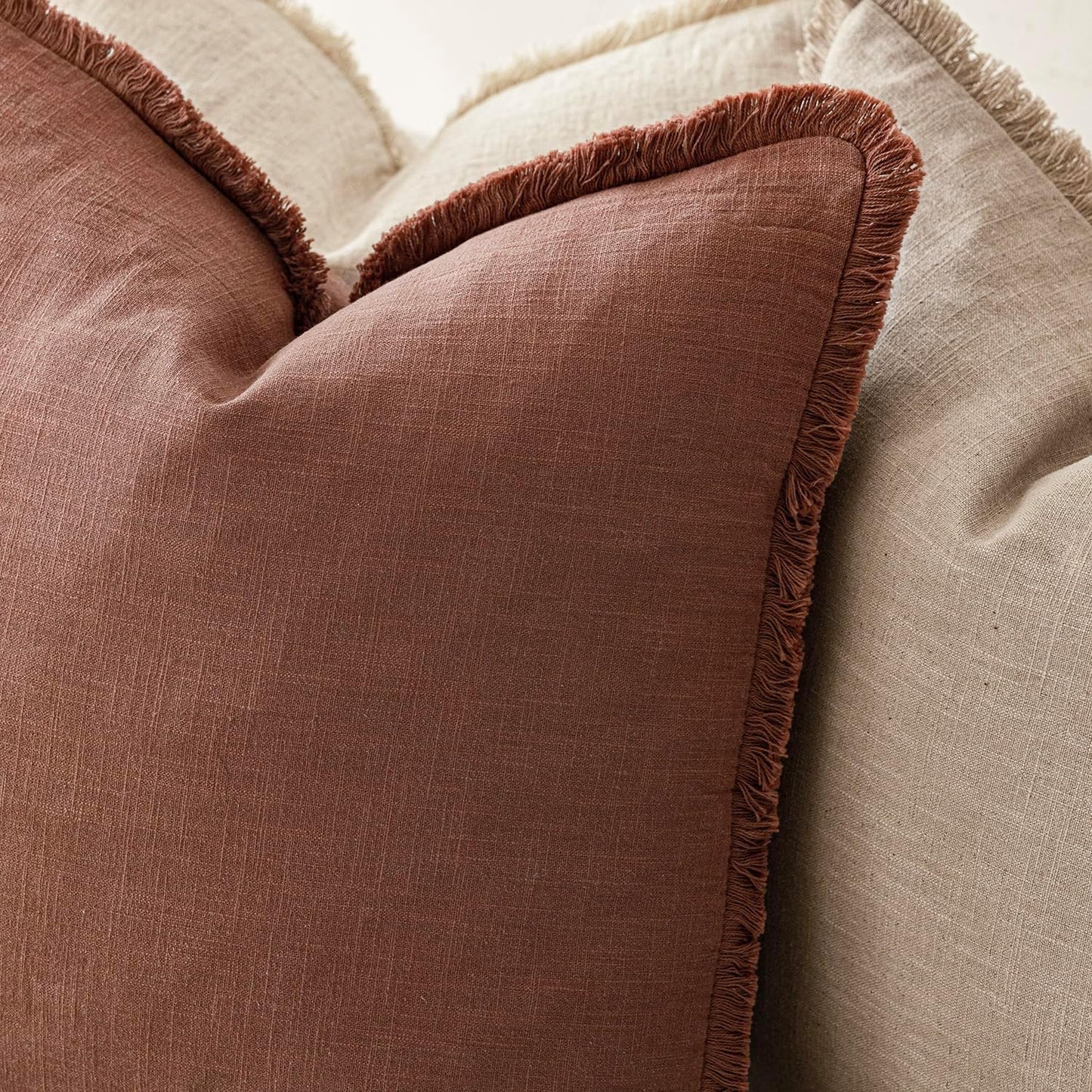 Foindtower Set of 2 Decorative Linen Fringe Throw Pillow Covers Cozy Boho Farmhouse Cushion Cover with Tassels Soft Accent Pillowcase for Couch Sofa Bed Living Room Home Decor,26×26 Inch,Rust Red