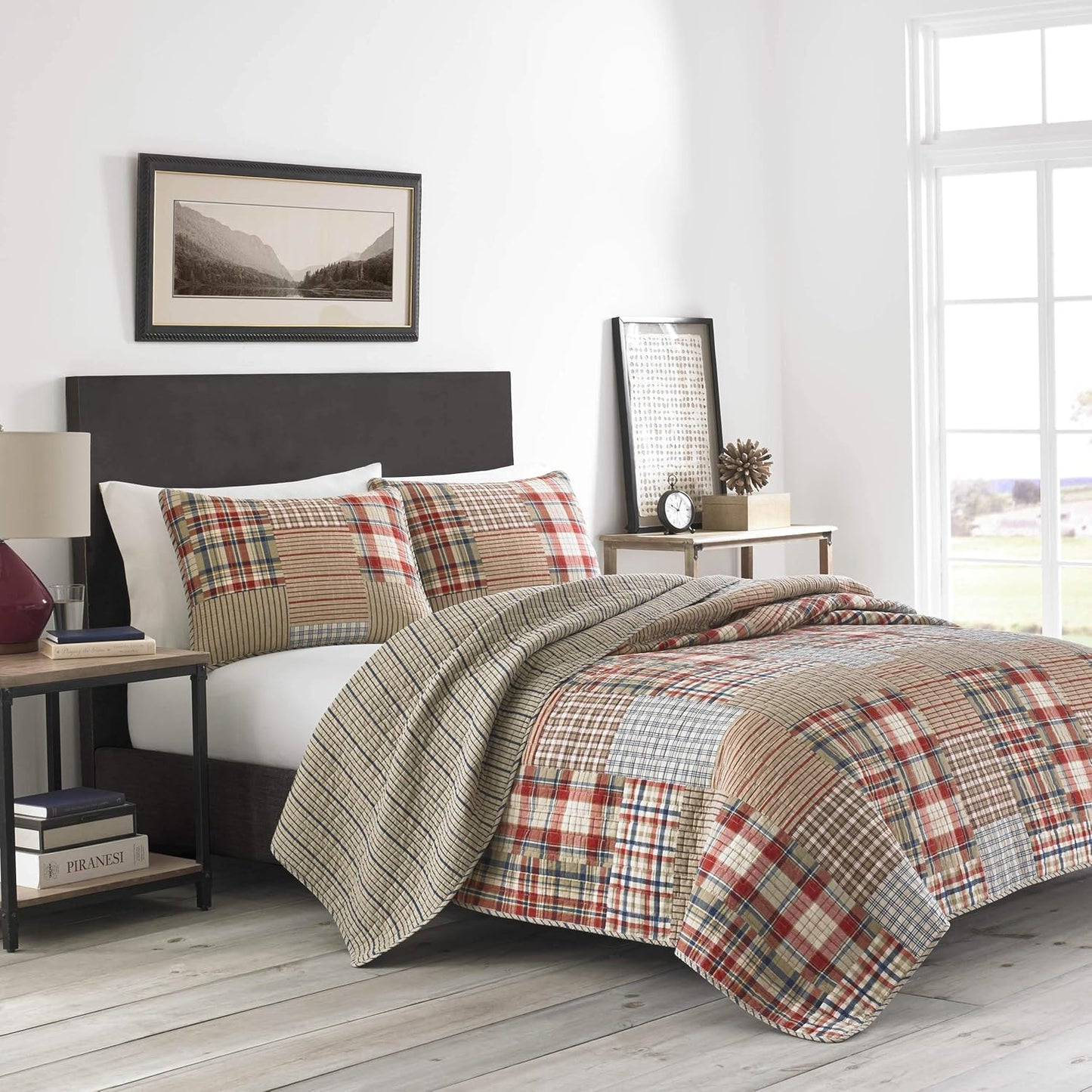 Eddie Bauer - King Quilt Set, Reversible Cotton Bedding with Matching Shams, Luxurious Bedding Set (Hawthorne Brown, King)