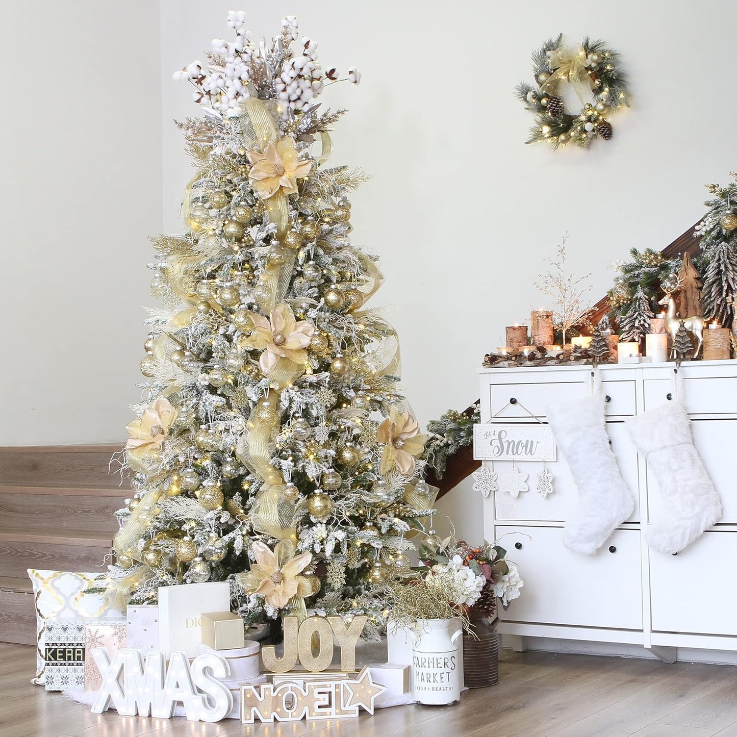 Sea Team 70mm/2.76" Shatterproof Clear Plastic Christmas Ball Ornaments Decorative Xmas Balls Baubles Set with Stuffed Delicate Decorations (24 Counts, Gold)