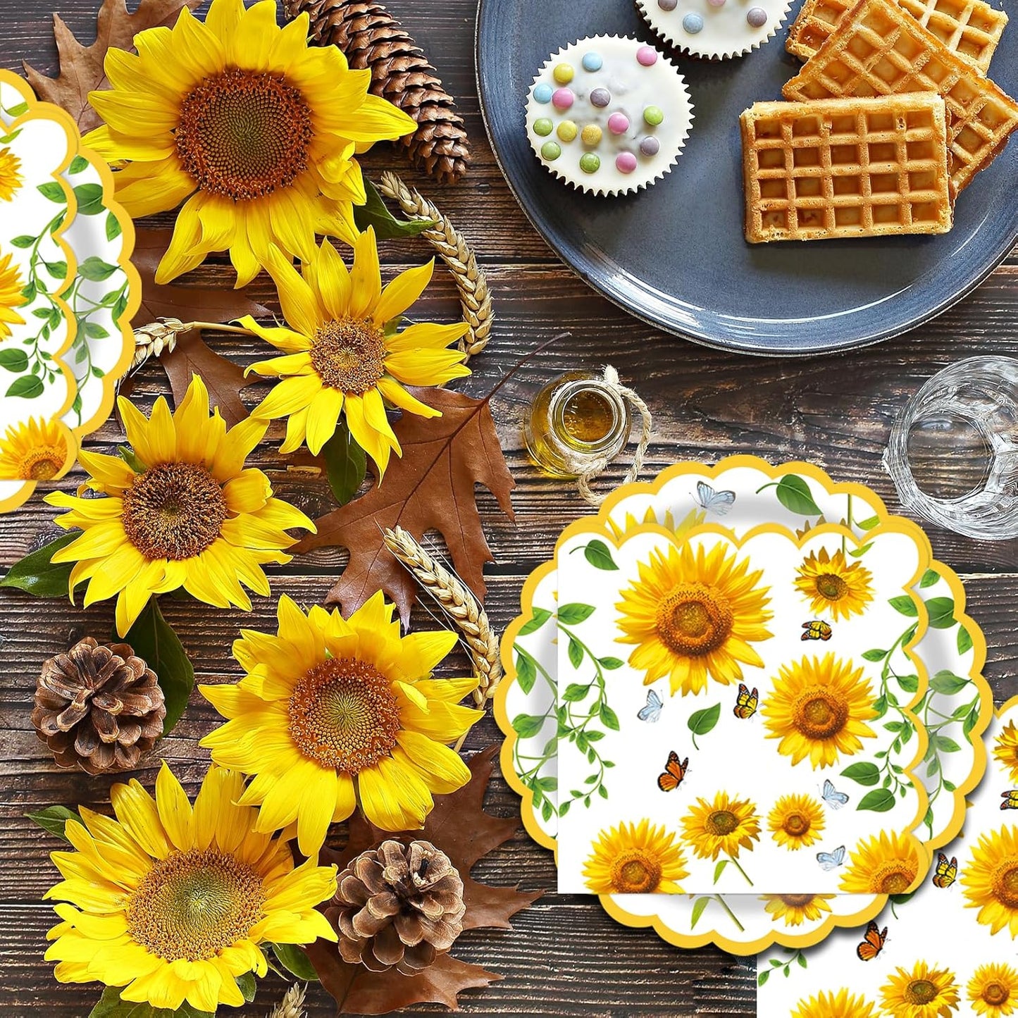 40 Pcs Sunflower Party Dessert Plates and Napkins Sets Fall sunflower 9" Paper Plates and 6.5" Napkins Party Supplies Tableware autumn Decoration For Birthday Picnic