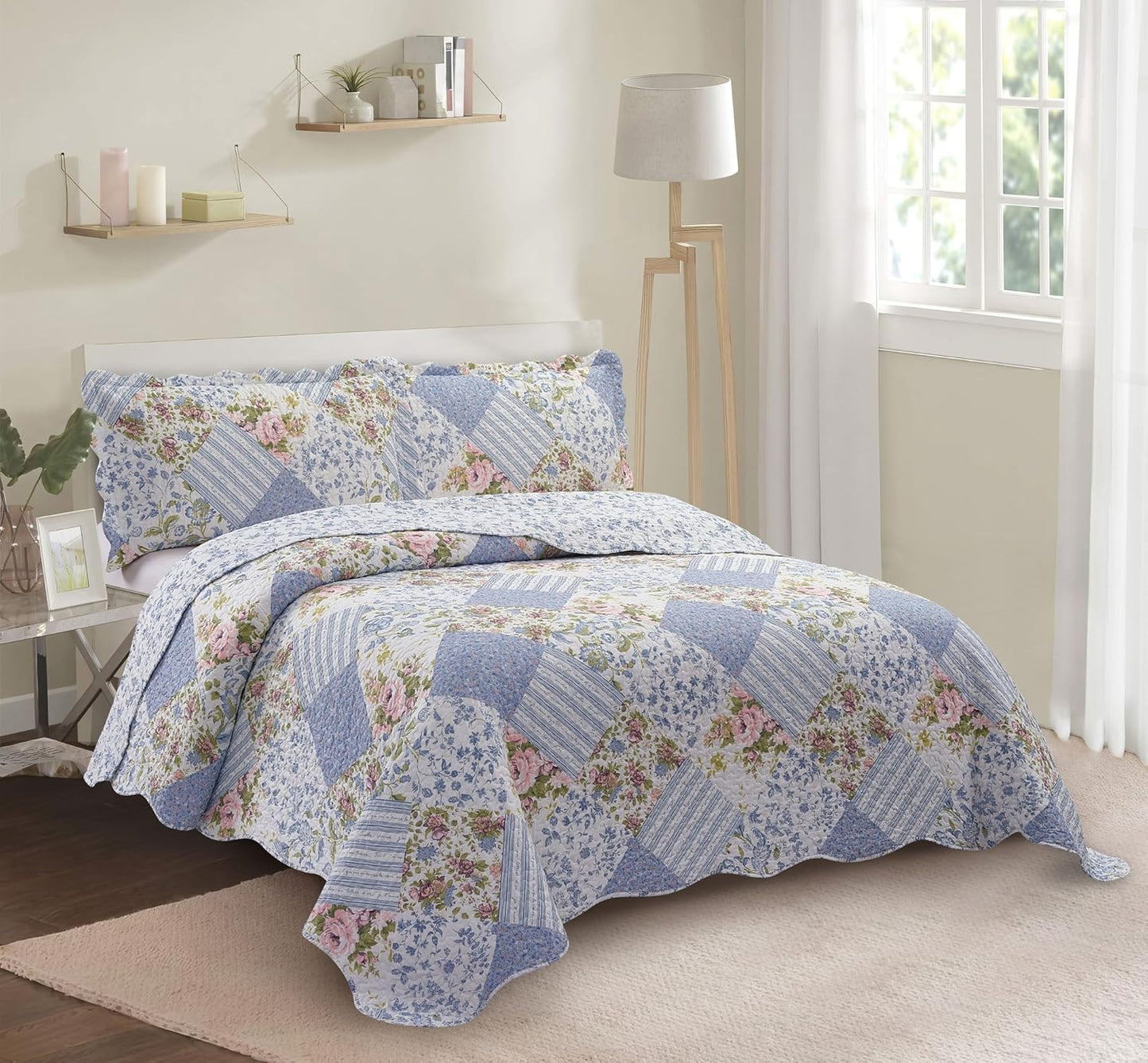 Brilliant Sunshine Blue Rose Patchwork, 3-Piece Quilt Set with 2 Shams, Reversible Bedspread, Soft Lightweight Coverlet, All-Season, King, Blue Rose