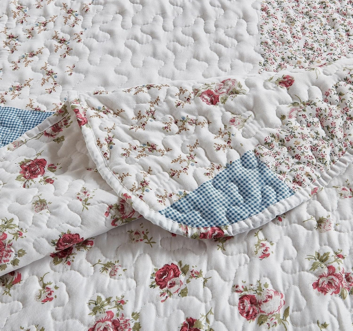 Brilliant Sunshine Pink Rose with Small Blue Check Patchwork, 3-Piece Quilt Set with 2 Shams, Reversible Bedspread, Soft Lightweight Coverlet, All-Season, King, Pink Blue